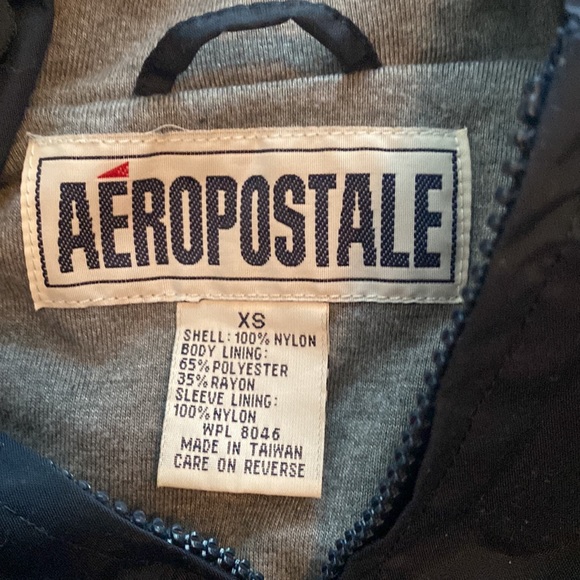 Aeropostle lined men’s XS nylon jacket Hooded. Oversized for XS. PTP about 22.5 - Picture 4 of 9